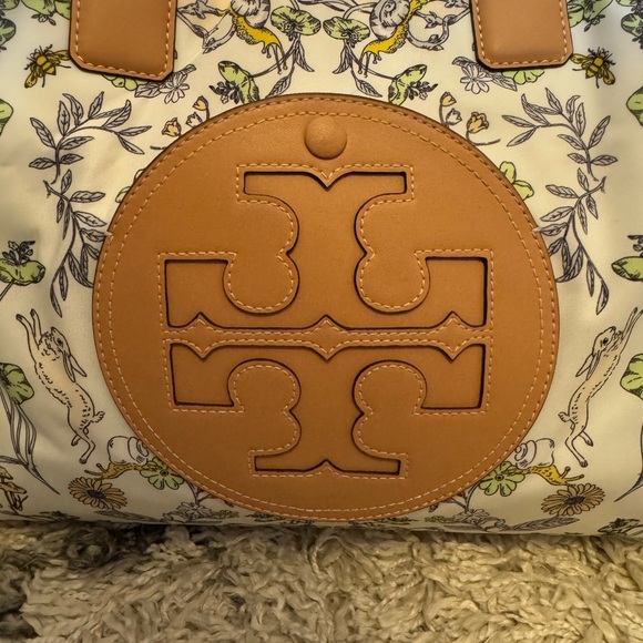 Tory Burch Ella Printed Tote Bag - Cream and Tan - Picture 4 of 9